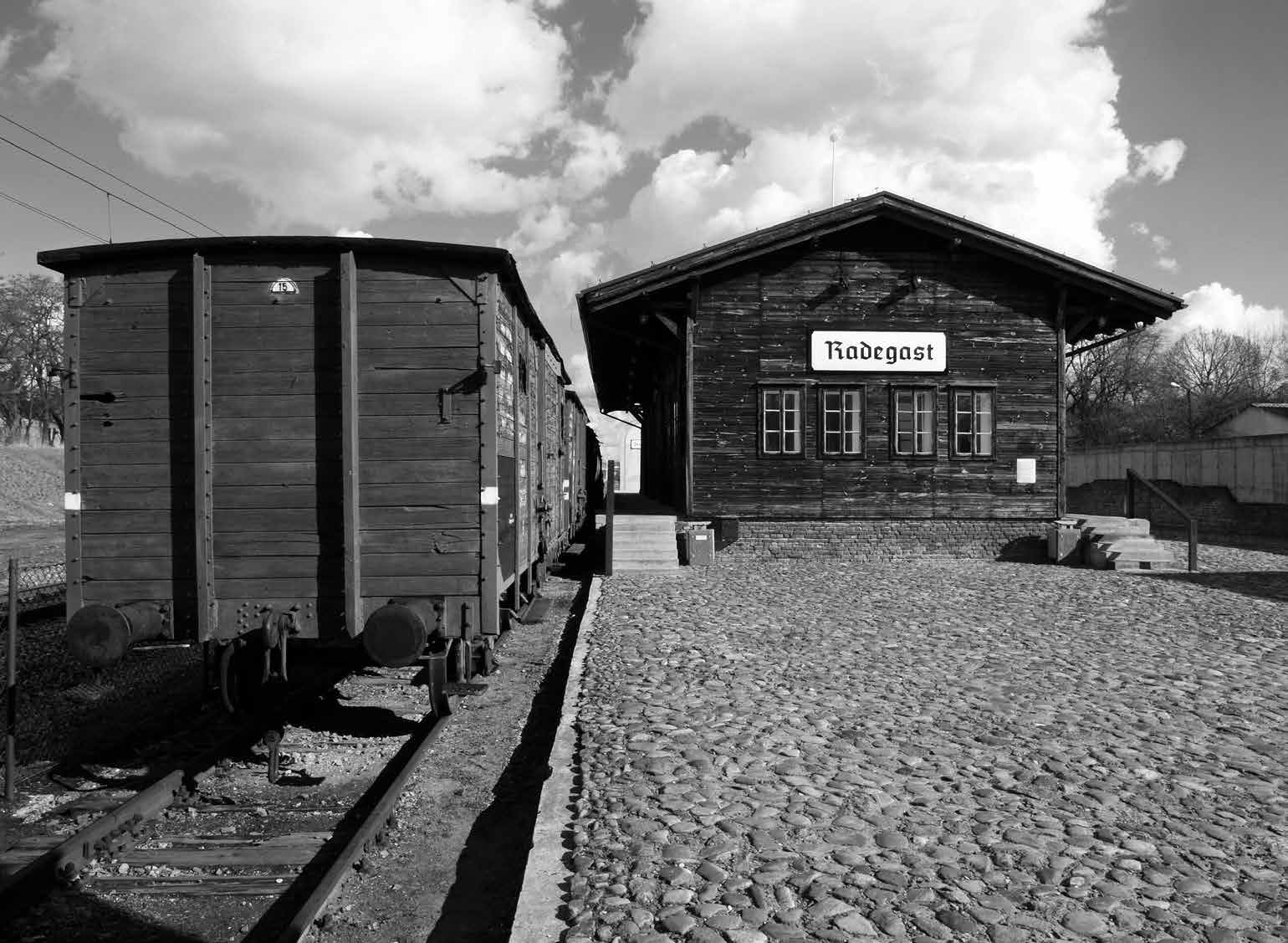 Radegast Station